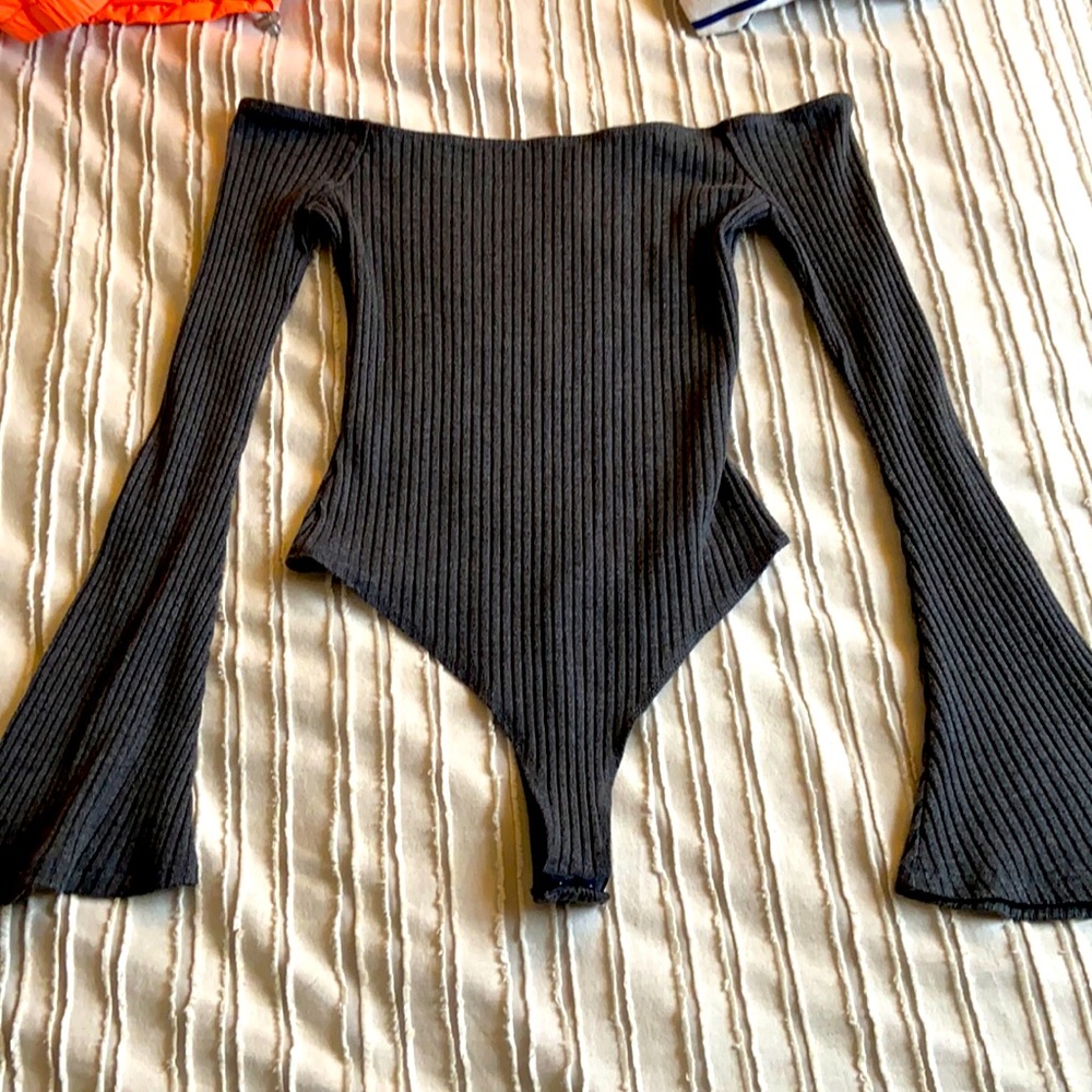Tobi gray body suit with flared arms